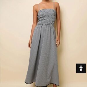 knee length dresses for ladies Solid + Striped Women's The Delta Midi Dress main image 1